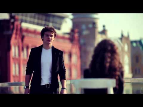 Lisa Arzamasova   Ya Tvoe Solnce muzklip net