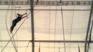 Trapeze Class.  Cross Grip Turn Around.  Face off.