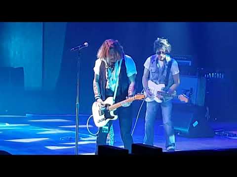 Jeff Beck and Johnny Depp - Time - Live Birmingham 2022 [4K]