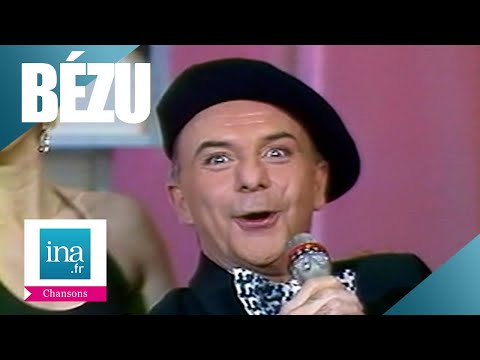 André Bézu "À la queuleuleu" | Archive INA