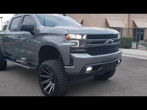8 inch Belltech lifted Chevy Silverado
