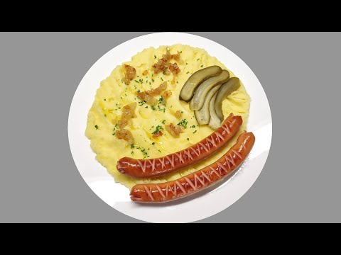 Bramborová kaše s vídeňským párkem a cibulkou recept