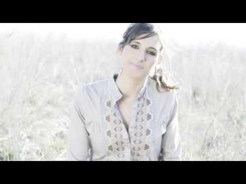 Conchita - «Quisiera ser capaz» (English/Inglés Sub)