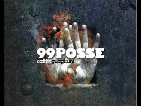 99 Posse - Penso che non me ne andrò (feat. Speaker Cenzou & Valerio Jovine)