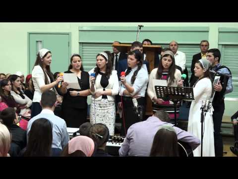 Biserica Penticostala Betleem din Londra -un grup de frati si surori