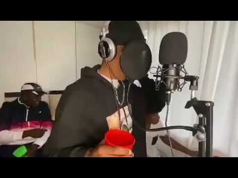 Young mike s.a feat Jay ice aLL on me