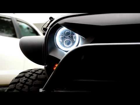 White halo headlights with turn signals for Jeep Wrangler 97 - 2017