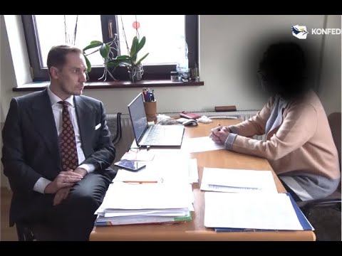 Poseł z konfy jedzie z biurwami z pisiego sanepidu