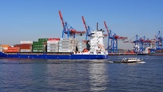 preview picture of video 'Hamburg, Waltershof, Containerschiff und Hafenboot im Parkhafen - Full HD (1080p) Videobild'