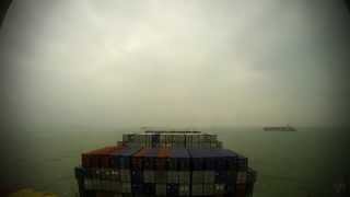 preview picture of video 'Time-lapse (60x): arrival Xiamen (China), 21 March 2013 [Ultra HD - 4K]'