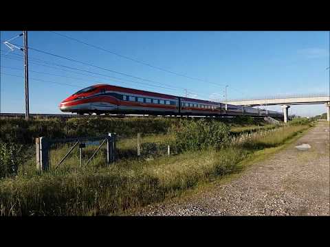 Alta Velocità Torino - Milano: Le Frecce e gli .Italo in transito a 110 - 300Km/h. FHD 1080p