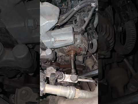 Engine alternator pulley damage Toyota Camry model 2021 #auto #mechanic #shorts #ideae