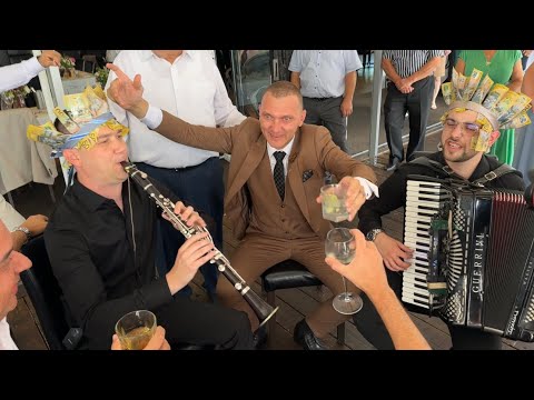 DRIM TIM OD MAKEDONIJA NA KRSTEVKA VO MELBOURNE PIER 35 DENES NA VESEL TATKOTO ZIKA