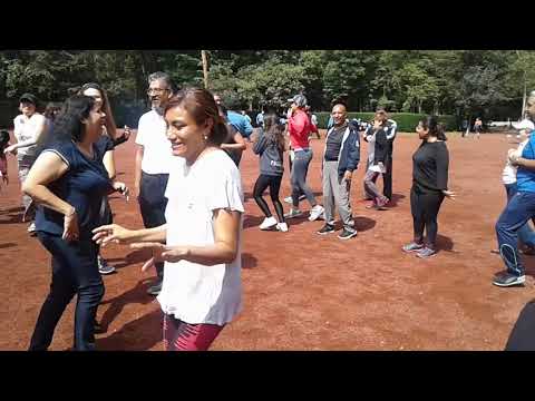 Laughing meditation - Lilelle Alma