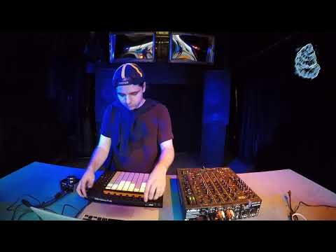 The Blue Oyster: Raroh (Live) / 21.06 / 19-20