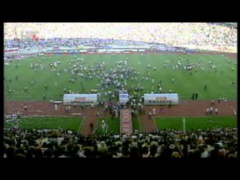 GLAVA U BALUNU-dokumentarac o 100 godina Hajduka 6. dio