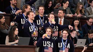 Trump recibe al equipo olímpico de hockey en el discurso del Estado de la Unión