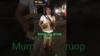 Download lagu Bencong nyanyi wik wik mp3 Download lagu Bencong nyanyi wik wik mp3