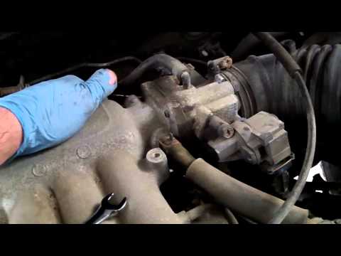Hyundai 2.7 Delta V6 spark plug replacement 2003 Santa Fe