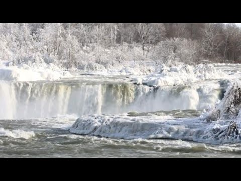 Die gefrorenen Wasserfälle