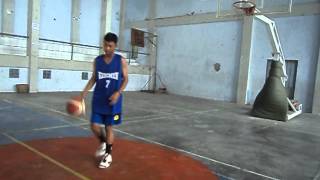 preview picture of video 'Tutorial Freethrow In Basketball by Royal Ryan Wahyu Ramadhan PJKR A 2014 UNNES'