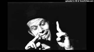 Tom Waits-Red Shoes by the Drugstore