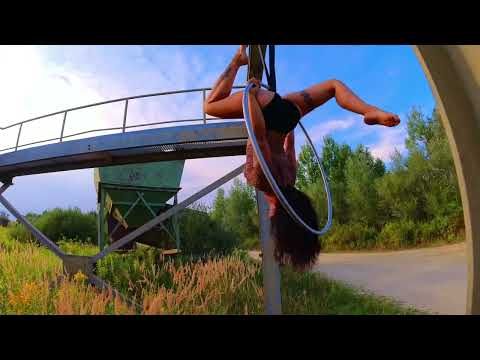 Aerial Hoop Trailer