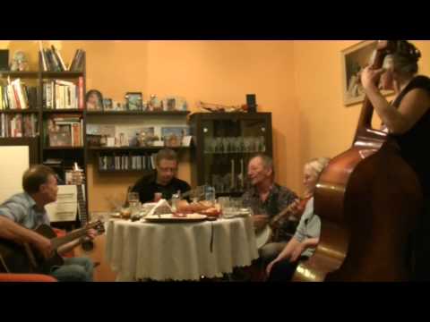 Bessie, Folk Country Band