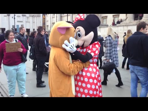 Free Hugs at Trafalgar Square, London