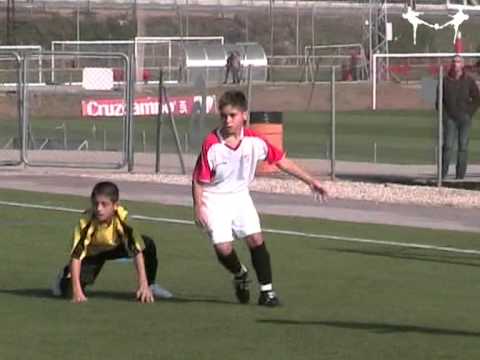 NEGREDO, JUGADOR ALEVIN DEL SEVILLA FC