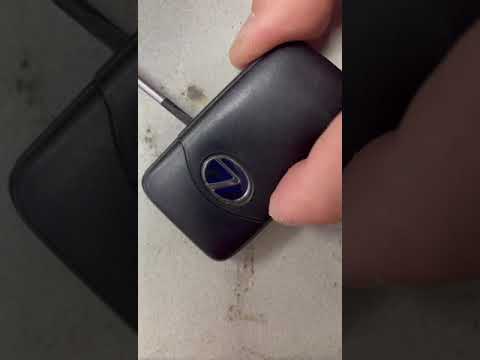 Replace battery key fob Lexus RX450H 2021 2024