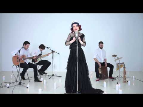 Alexandra Ungureanu - Cel mai frumos cadou (cu Stefan Orfescu, Marius Mirea, Gabriel Balasa)