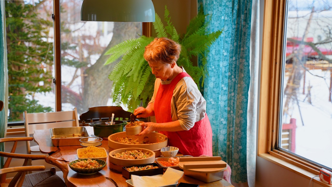 16種類の具材で作る、とっておきのちらし寿司｜いちごタルトと茶碗蒸し