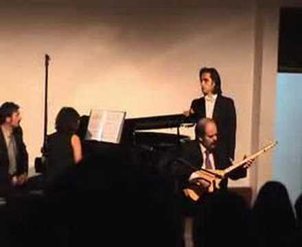 Bülent Bezdüz "BASIMDA ALTIN TACIM"