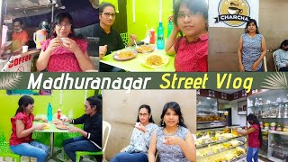 Madhura Nagar, Hyderabad Street Vlog | Tea Stall, Vellanki Foods, Fast Food Center | Freshby Market