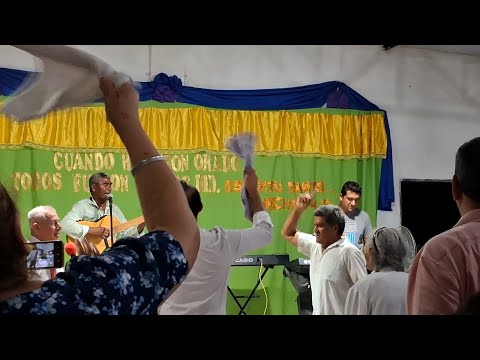 Enganchados de alabanza | Grupo Manantial | En fiesta de despedida de año | Iglesia EBS