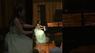 Download lagu ドビュッシー《ヴィーノの門》｜情熱と陰影のスペイン　 #Shorts#ドビュッシー #ヴィーノの門 #前奏曲第2巻 #ピアノ #Debussy #LaPuertaDelVino #Piano mp3