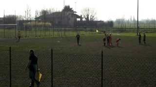 preview picture of video '08 Mar 2014 Marmirolo Mantovana Junior Esordienti 2002 Risultato 3 a 1'