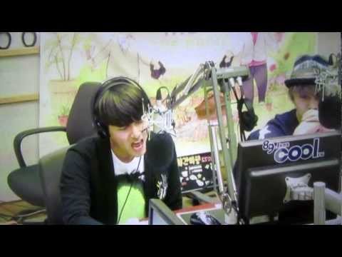 121107 KTR 1/2 sing a song Sungmin Ryeowook 성민 려욱 ミン ウク Super Junior 歌う ウギ