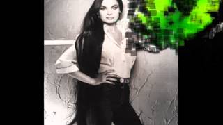 Crystal Gayle - Is There Any Way Out Of This Dream