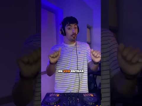 Poetisas no Topo 3 Ajuliacosta vs Crazy in love