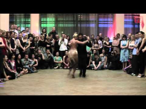 Alejandra Mantinan & Leandro Palou, "FUERON TRES ANOS"