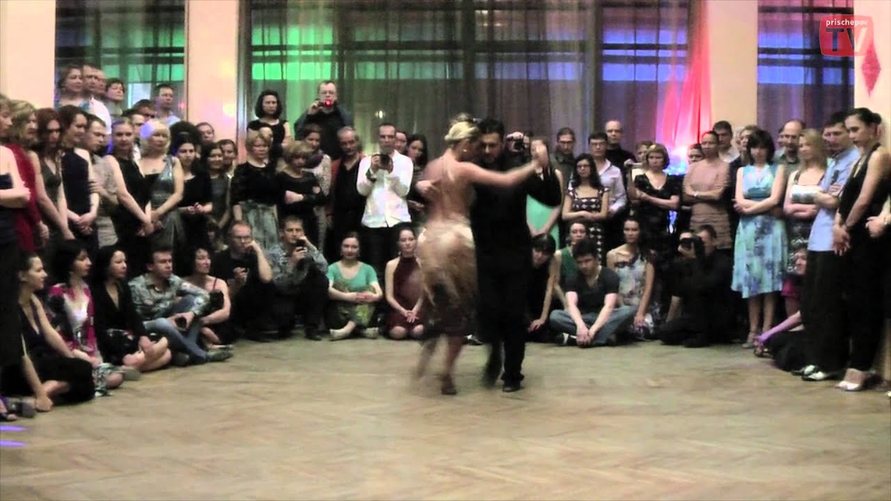 Alejandra Mantinan & Leandro Palou, "FUERON TRES ANOS"