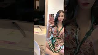 やべ猫のワクチンの紙見えた#おすすめ乗りたい #ゆいぱん