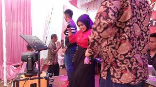 Download lagu Gamaik Minang || Cogok mancogok || Anak Salusin || Sitirohana || Whit  Sri Devi mp3