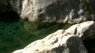 preview picture of video 'Ontinyent-The Pou Clar Springs, Clear Water Natural Mountain Pools (Spain)'