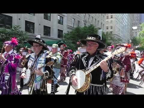 Celebrate Israel Parade~NYC~2022~Quaker City String Band~NYCParadelife