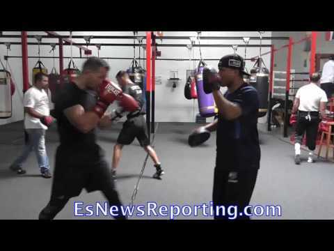 RGBA - Egis Kavaliauskas - Oxnard - EsNews Boxing