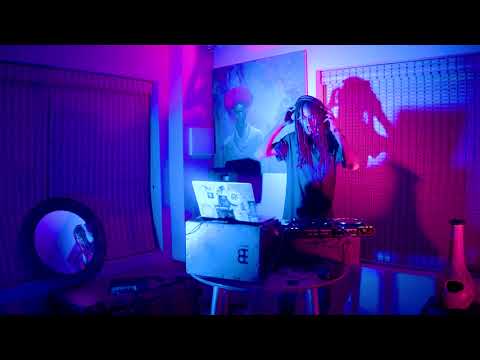 BARRIER 10 AND FRIENDS EP 002: BLOCKA BEATS