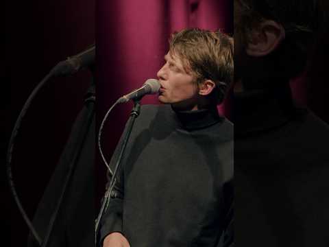 Ist es genug, Mond? #deinhaus #ontour #lyrik #poesie #mond #maxprosa